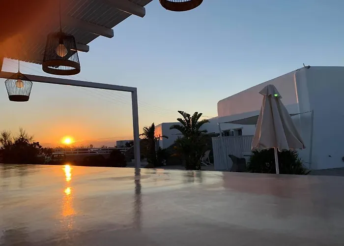 Queen Boutique Suites Mykonos Town