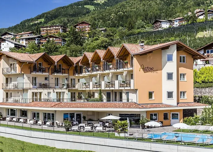 Astor Hotel Scena