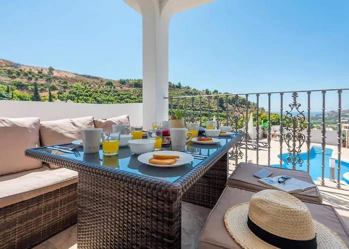 Villa dos hermanas Frigiliana