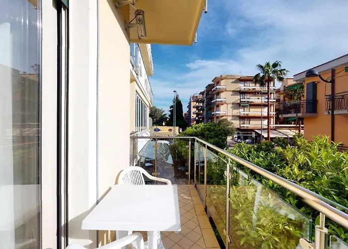 Miriam Hotel & Residence Pietra Ligure