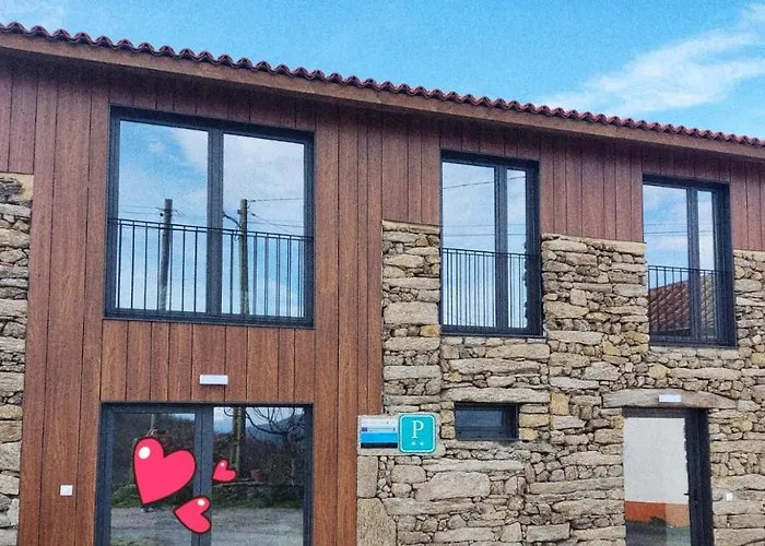 Hotel Armada Sacra A Teixeira Ourense