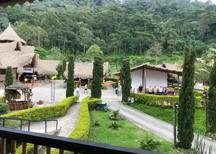 Hotel Rancho Ecoturístico El Faro La Mesa 