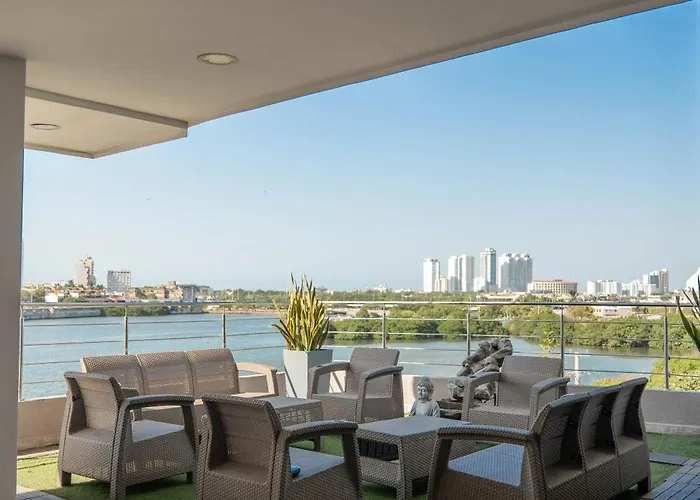 Bahia 79 Apartasuites Cerca Al Centro Cartagena