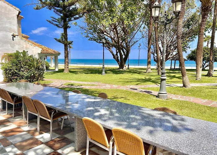 Castle Beach House. Luxury Beachfront Villa Málaga