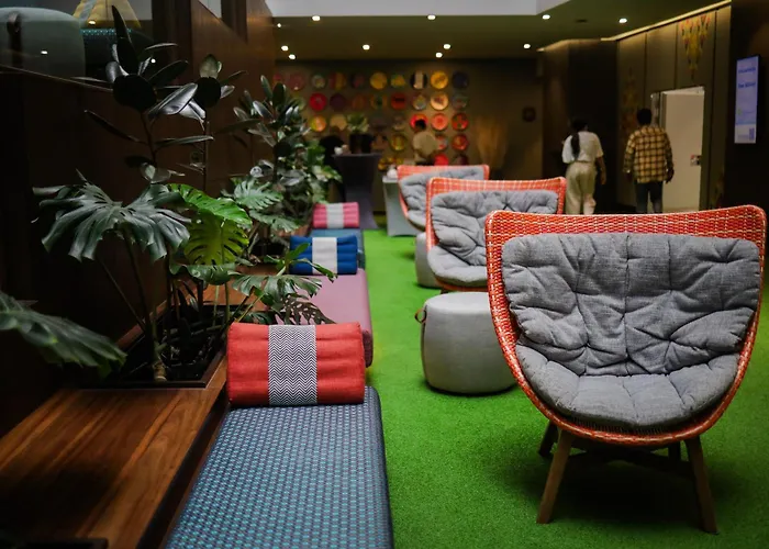 Hotel Ibis Styles Bangkok Silom