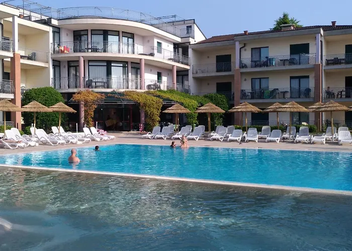 Nettuno Residence Hotel Peschiera del Garda