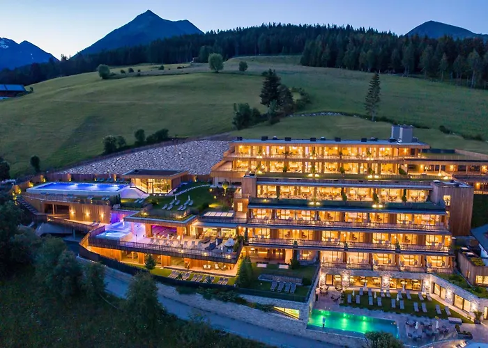 Tratterhof Mountain Sky Hotel Maranza