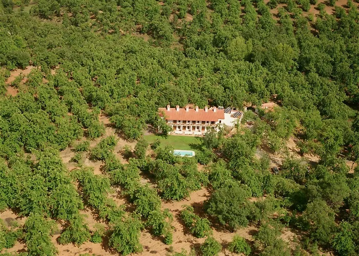 Hotel Apartamento Rural Finca La Media Legua Aracena