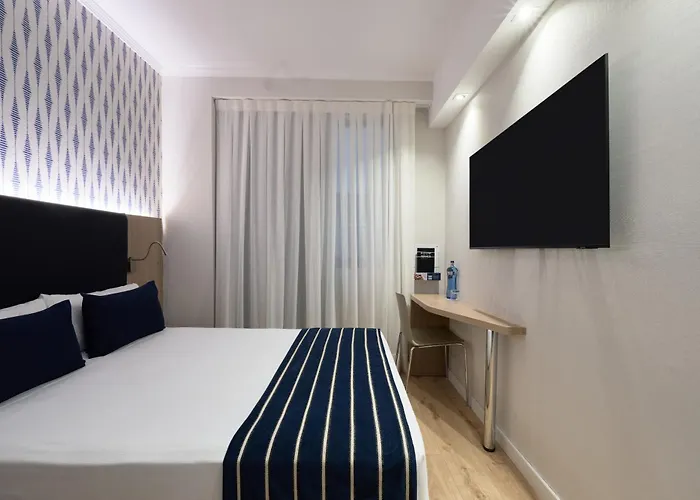 Hotel Catalonia Roma Barcellona