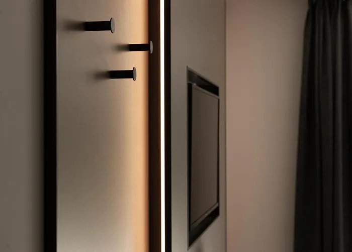 Aris Apartments & Sky Pool - Tonelli Hotels - Adult Friendly Riva del Garda