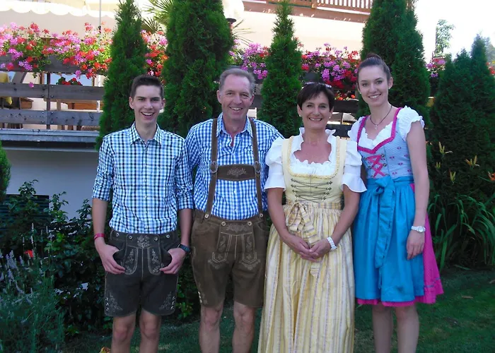 Residence *** Geringerhof Scena