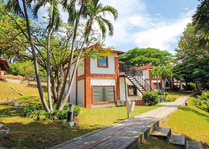 Hotel Girardot Resort By On Vacation