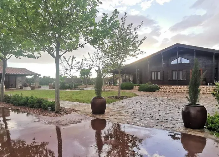 LOS CASTILLOS Casa Rural y espacio para eventos Toledo