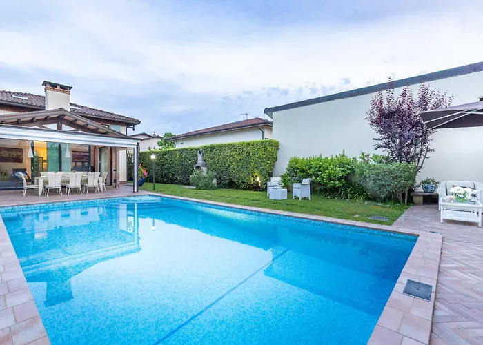 Villa Gatti Marina di Pietrasanta
