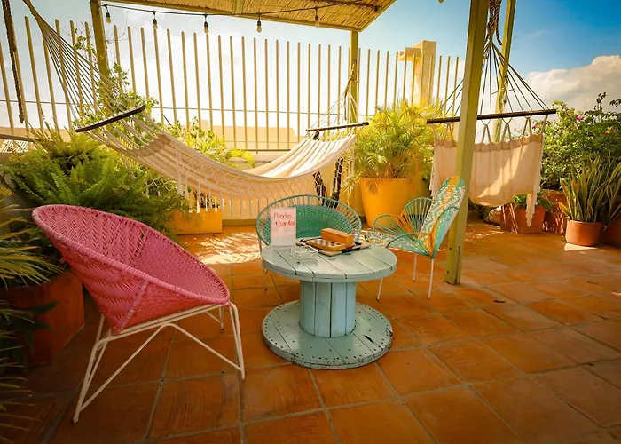 Hotel Casa Bugambilia x Ahead Santa Marta 