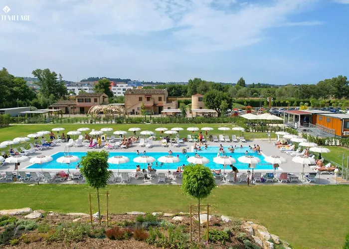 Moretti Village - SOPHIE ROOMS COUNTRY HOUSE Civitanova Marche