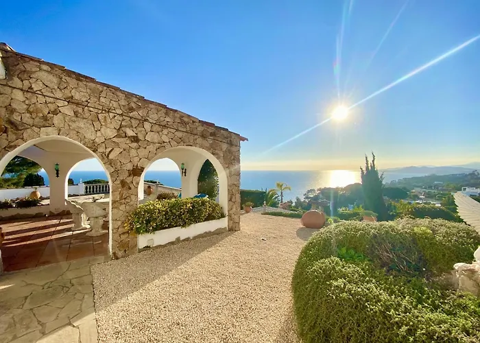 Villa Ariel Lloret de Mar