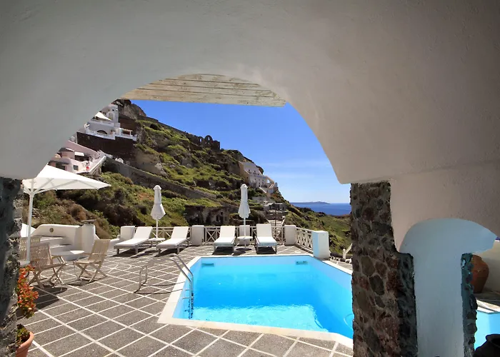 Oia Mare Villas