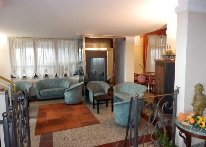 Hotel Residence Villa Jolanda Lido di Camaiore