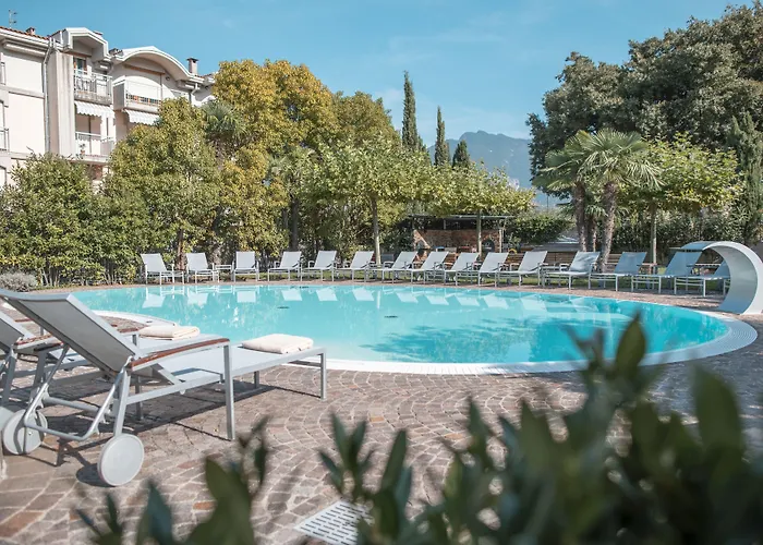 4 Limoni Apartment Resort Riva del Garda