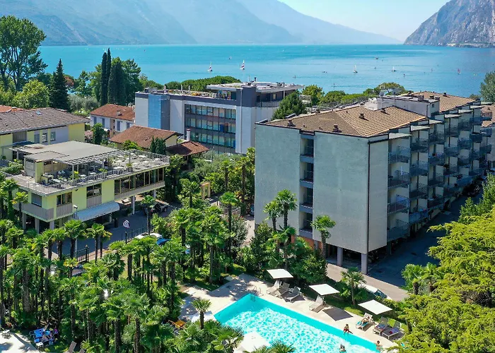 Hotel Venezia Riva del Garda
