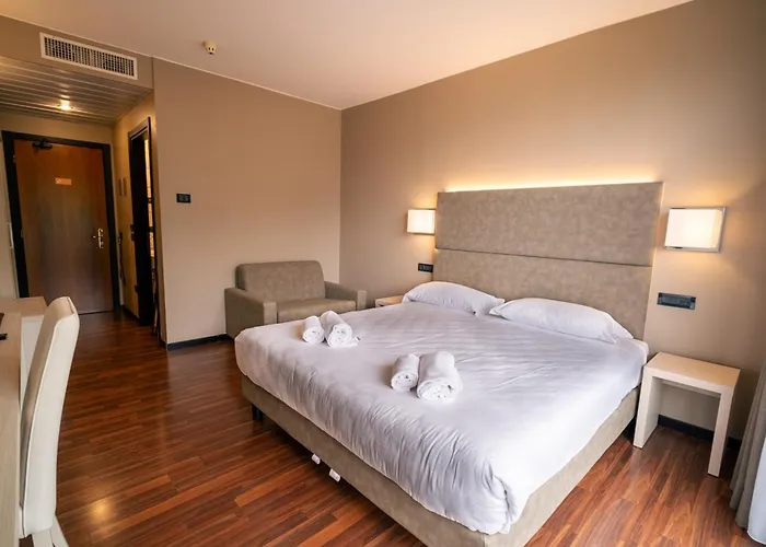 Yachting Hotel Mistral Sirmione