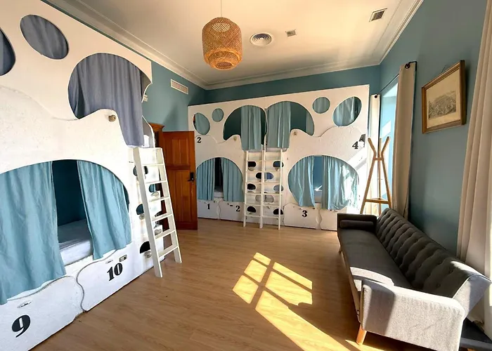 Sunset Destination Hostel Lisboa
