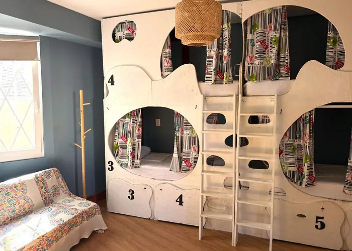 Sunset Destination Hostel Lisbona