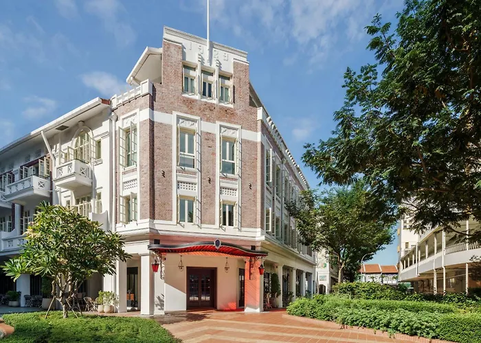 Maxwell Reserve Singapore, Autograph Collection