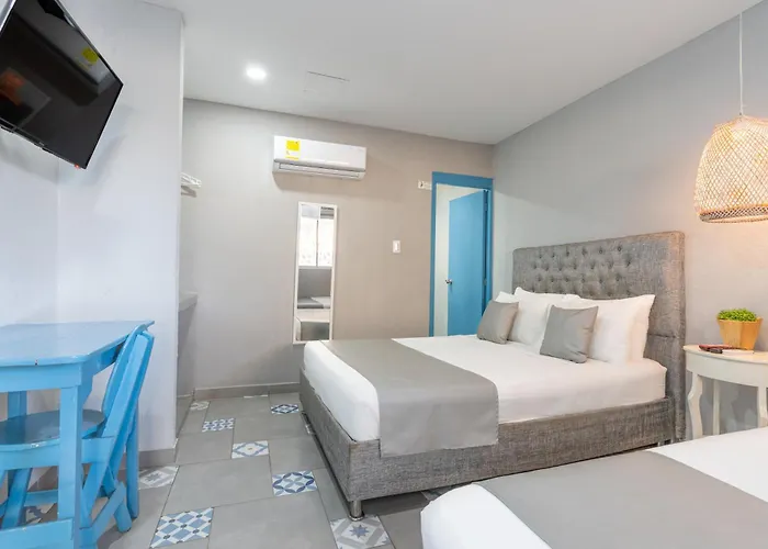 Hotel ADAZ Mediterráneo Santa Marta 