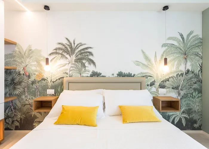 Alexandra B&B & Brunch -Beach Front Parking Included Misano Adriatico