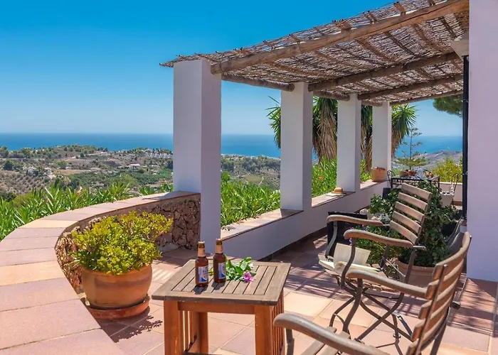 Villa Cortijo La Vina Frigiliana by Ruralidays