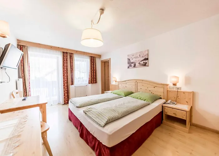 Garni Hotel Residence Diamant San Vigilio Di Marebbe