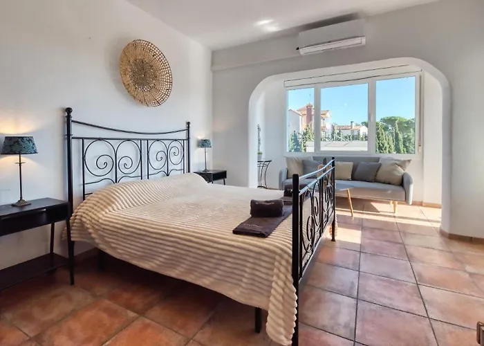 Costacabana - Villa Madonna Lloret de Mar