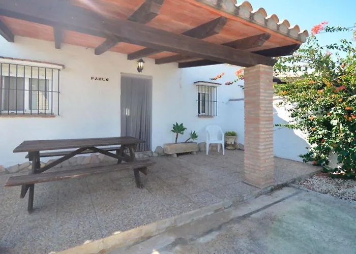 Casas Paqui y Pablo con piscina compartida en Complejo Rural el Mayorazgo Conil De La Frontera