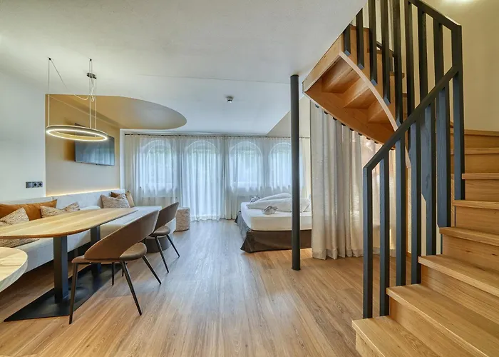 Family Hotel Gutenberg Scena