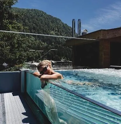Hotel Rosengarten Madonna
