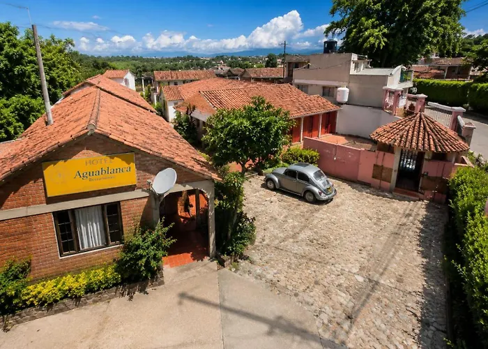 Hotel Aguablanca La Mesa 