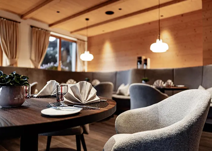 Boutique Hotel Nives - Luxury & Design In The Dolomites Selva di Val Gardena