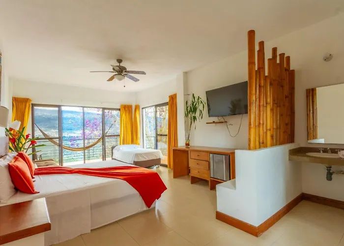 Hotel Toscana La Mesa 