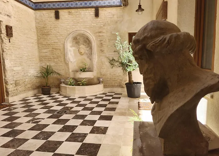Arena Centro Rooms&Suites, By Homing U Sevilla