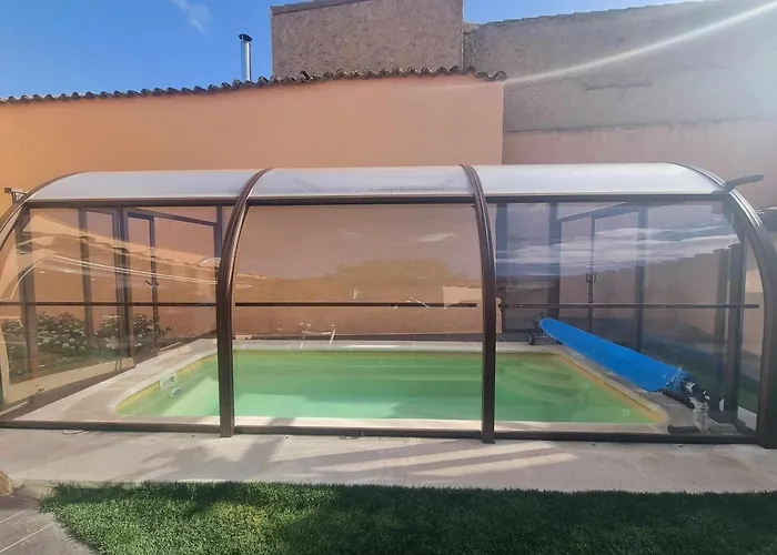 Villa CASA ERNESTO Piscina Climatizada, porche y garaje Zamora