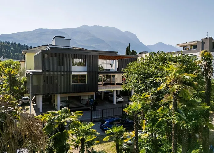 Hotel Venezia Riva del Garda