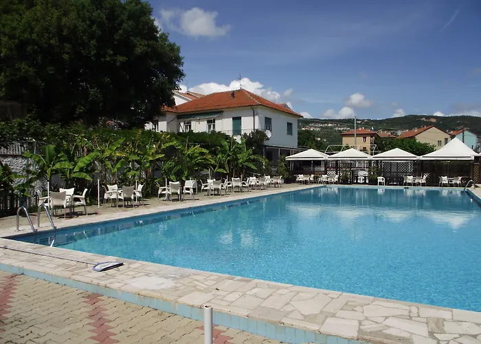 Borgo Degli Ulivi Resort Pietra Ligure