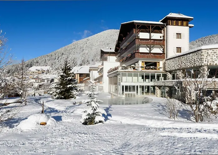 Romantik Hotel Post Nova Levante