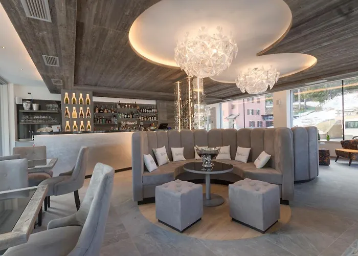 Hotel Rosengarten Madonna