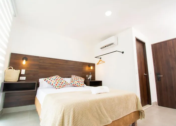 Hotel Viena Villeta